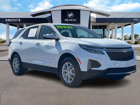 Used 2023 Chevrolet Equinox LT w/ LPO, Floor Liner Package image 2