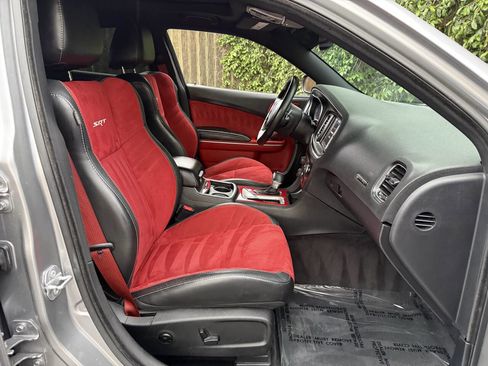 Used 2016 Dodge Charger SRT w/ Harman/Kardon Audio Group image 19