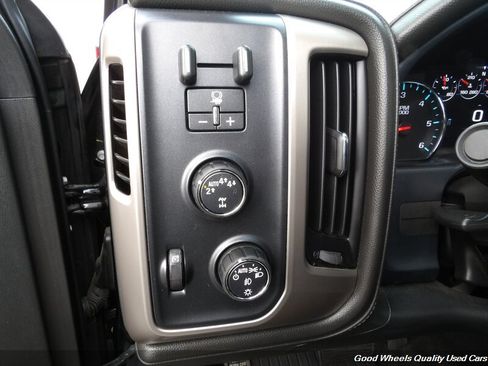 Used 2018 GMC Sierra 1500 Denali w/ Denali Ultimate Package AWD/4WD image 21