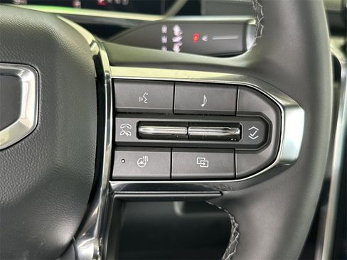 New 2026 GMC Sierra EV Elevation w/ LPO, Elevation Dark Package image 21