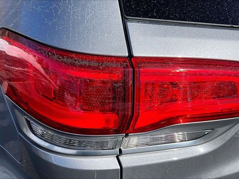 Used 2020 Jeep Grand Cherokee Summit w/ Platinum Series Group image 28