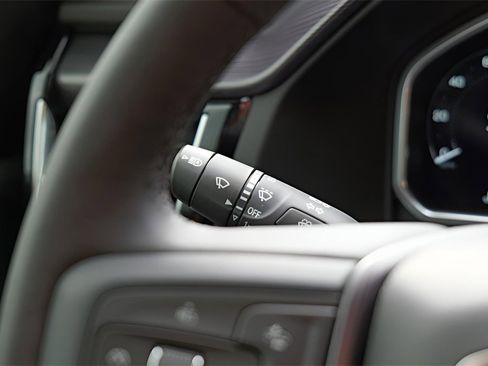 New 2026 GMC Sierra 3500 Denali Ultimate image 17