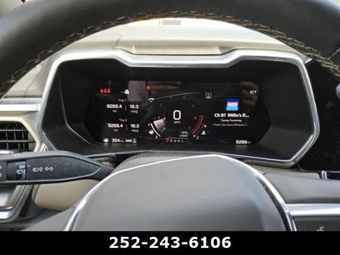 Used 2026 GMC Canyon Denali AWD/4WD image 9