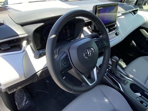 Certified 2026 Toyota Corolla SE FWD image 21