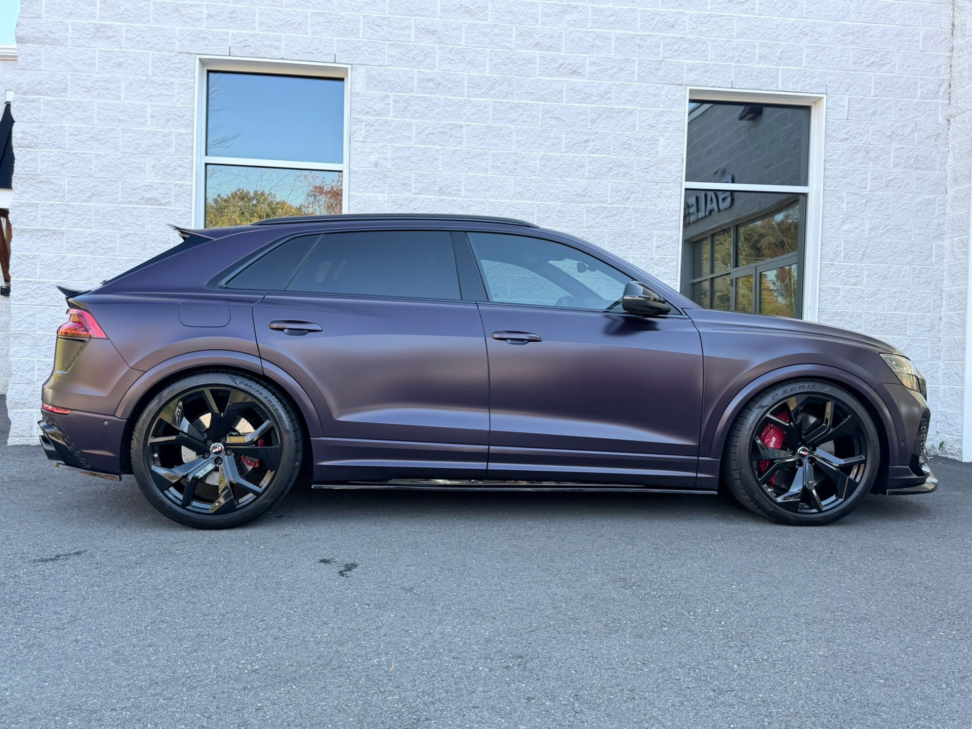 Used 2022 Audi RS Q8 AWD/4WD image 46