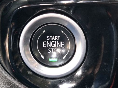 Used 2024 GMC Sierra 1500 Elevation w/ LPO, Elevation Black Package image 19