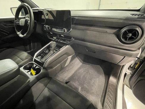 Used 2023 Chevrolet Colorado Trail Boss w/ LPO, Skid Plate Package AWD/4WD image 28