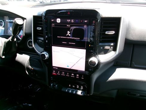 Certified 2026 RAM 2500 Big Horn AWD/4WD image 14
