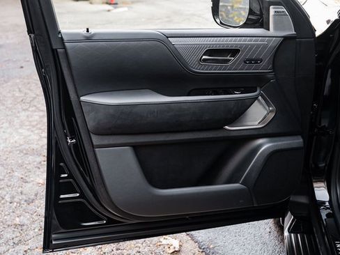 New 2026 INFINITI QX80 Autograph w/ Premium Cargo Package image 12