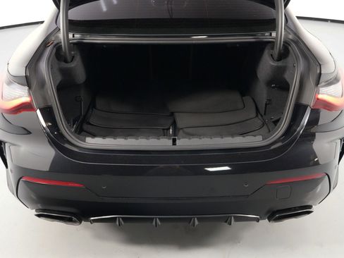 Used 2022 BMW M440i Coupe w/ Premium Package image 10