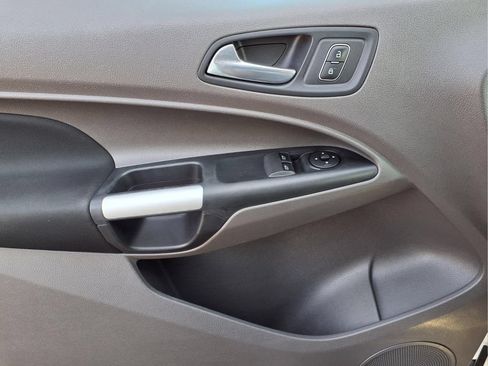Used 2019 Ford Transit Connect XLT FWD image 19