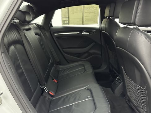 Used 2015 Audi A3 1.8T Premium image 32