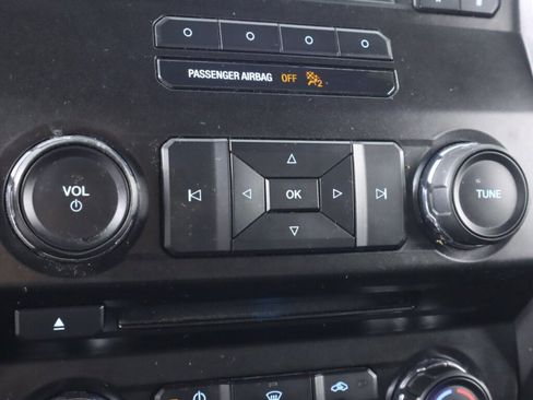 Used 2017 Ford F150 XLT w/ Trailer Tow Package image 22