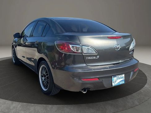 Used 2013 MAZDA MAZDA3 i Touring image 18