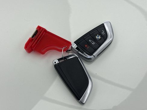 Used 2019 BMW 330i Sedan image 41