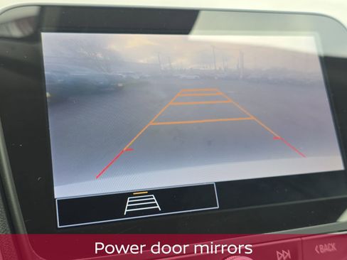 Used 2023 Chevrolet Malibu LT image 20