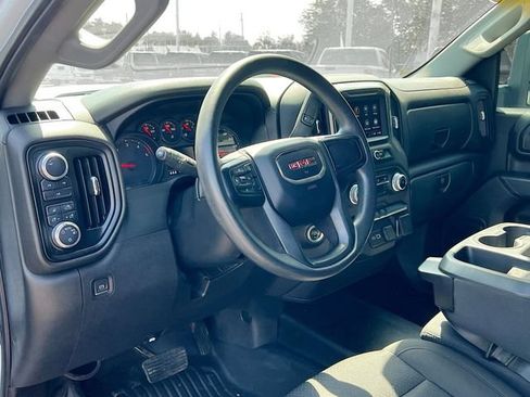 Used 2024 GMC Sierra 3500 Pro AWD/4WD image 29
