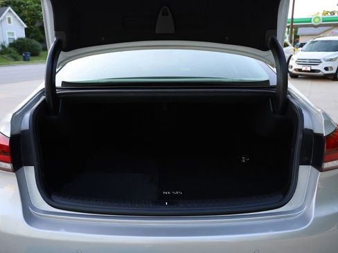 Used 2018 Genesis G80 3.8 w/ Option Group 02 image 29