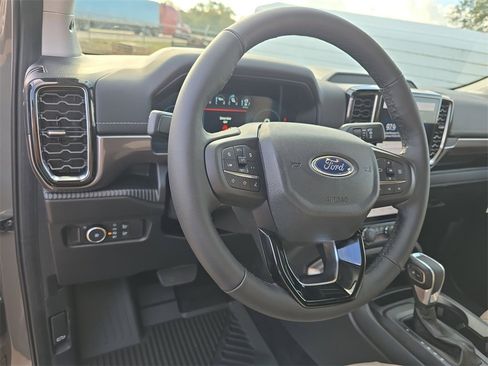 New 2025 Ford Ranger Lariat image 36