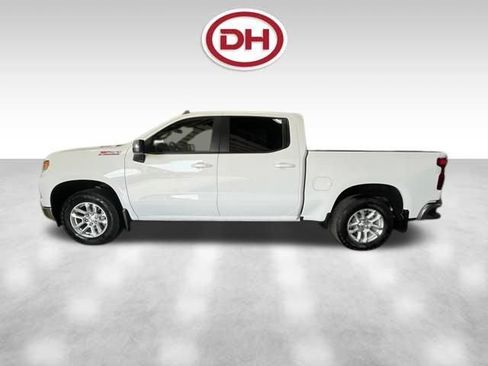Used 2023 Chevrolet Silverado 1500 LT AWD/4WD image 8