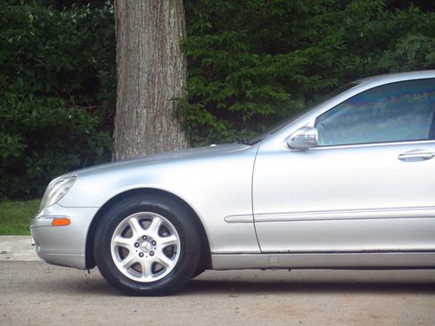 Used 2001 Mercedes-Benz S 500 image 22