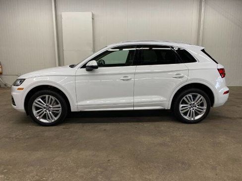 Used 2018 Audi Q5 2.0T Premium Plus w/ Premium Plus Package image 2