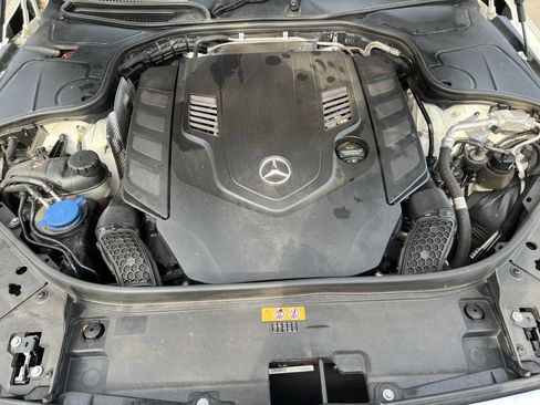 Used 2019 Mercedes-Benz S 560 4MATIC Sedan image 35