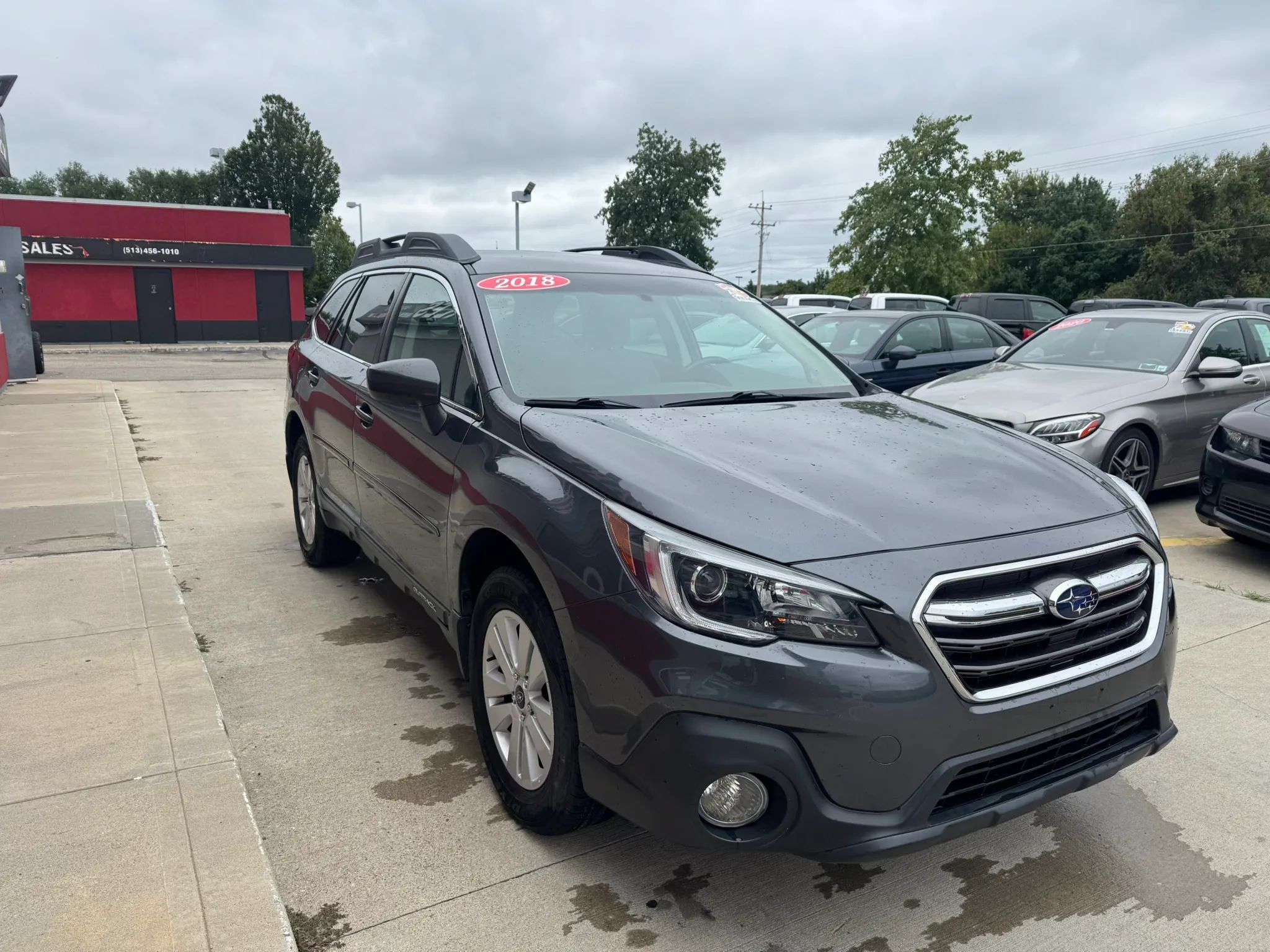 Used 2018 Subaru Outback 2.5i Premium AWD/4WD image 3