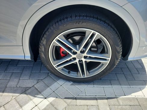 Used 2019 Audi SQ5 Premium Plus AWD/4WD image 14