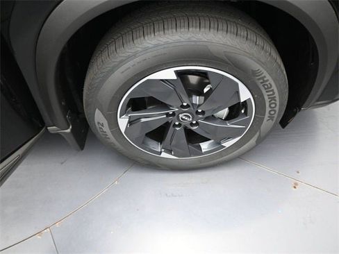 New 2026 Nissan Rogue SV w/ SV Premium Package image 39