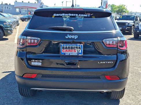 Used 2023 Jeep Compass Limited w/ Elite Group AWD/4WD image 5