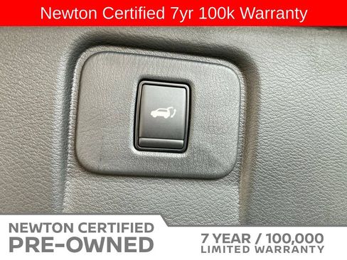 Used 2024 Nissan Murano SL FWD image 25