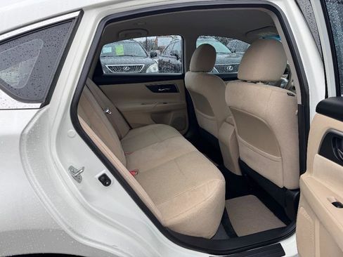Used 2015 Nissan Altima 2.5 S w/ Power Driver Seat Package image 16