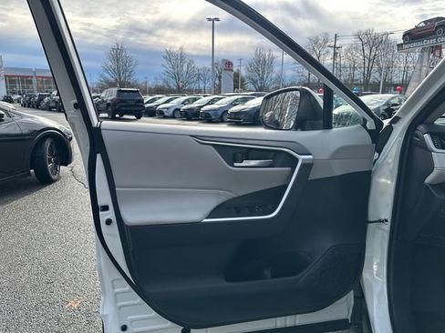 New 2025 Toyota RAV4 XLE image 24