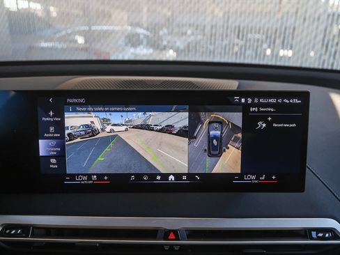 Used 2025 BMW iX xDrive50 image 20