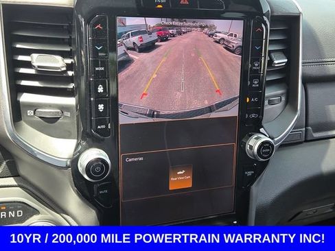 Used 2025 RAM 1500 Laramie AWD/4WD image 28
