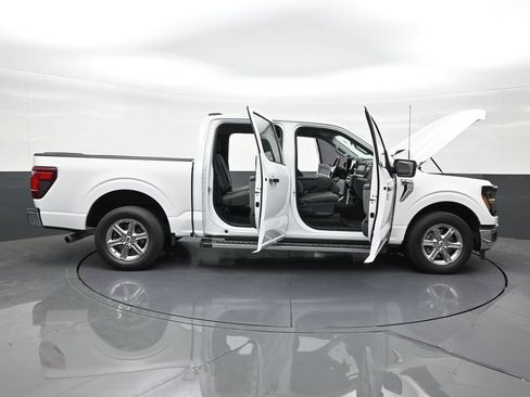 Used 2025 Ford F150 XLT w/ Equipment Group 301A Standard RWD image 29