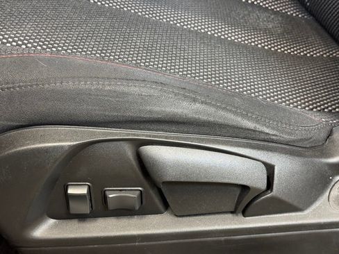 Used 2016 Chevrolet Equinox LS AWD/4WD image 11
