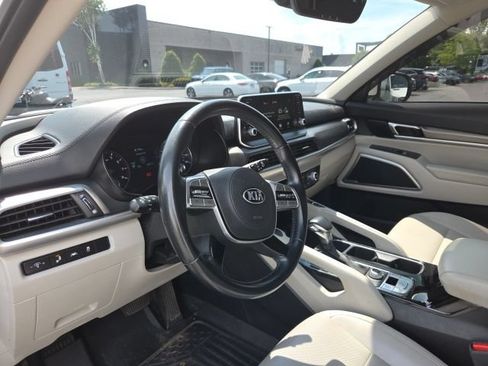 Used 2020 Kia Telluride S AWD/4WD image 8