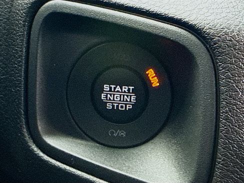 New 2026 Jeep Gladiator Sport image 8