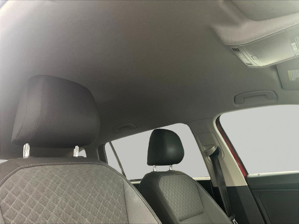 Used 2019 Volkswagen Tiguan S w/ 3rd Row Seat Package AWD/4WD image 26
