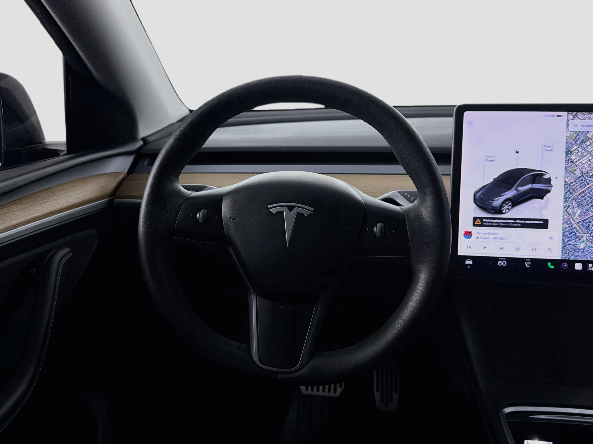 Used 2023 Tesla Model Y Long Range AWD/4WD image 17