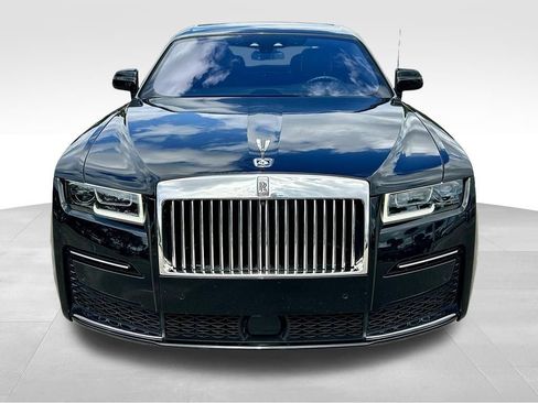 Used 2023 Rolls-Royce Ghost AWD/4WD image 2