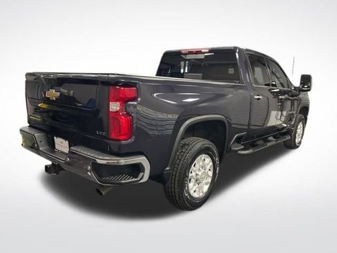 Used 2024 Chevrolet Silverado 2500 LTZ w/ LTZ Convenience Package image 5