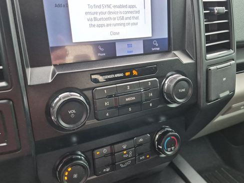 Used 2020 Ford F150 XL w/ Equipment Group 101A Mid AWD/4WD image 16