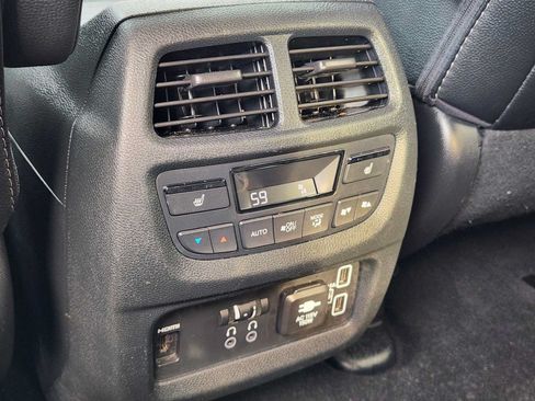 Used 2022 Honda Pilot Elite image 30