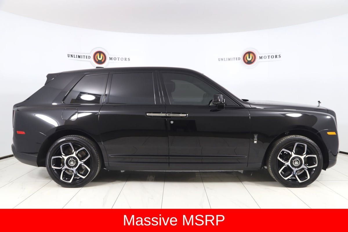 Used 2024 Rolls-Royce Cullinan Black Badge AWD/4WD image 2