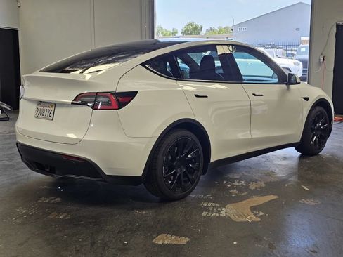 Used 2020 Tesla Model Y Long Range AWD/4WD image 4