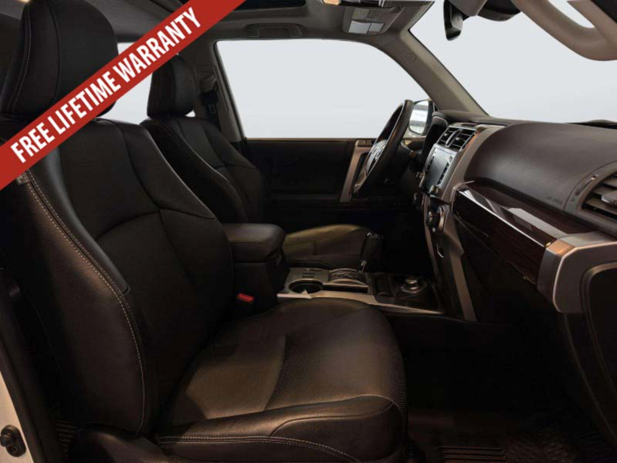 Used 2022 Toyota 4Runner Limited AWD/4WD image 34