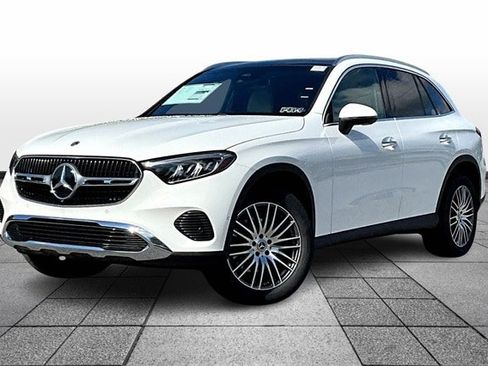 New 2026 Mercedes-Benz GLC 300 4MATIC image 2